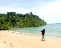 3 Eggs Island and Pearl Island Half Day Trip by ExcursionsPro